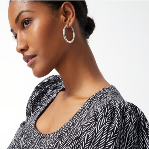 CHICOS Zenergy French Terry Knit Scoop Neck Puff Sleeve Black White Print Dress - Picture 5 of 7